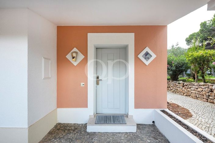 Image No.16-2 Bed House for sale