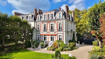 7 Bed House for sale