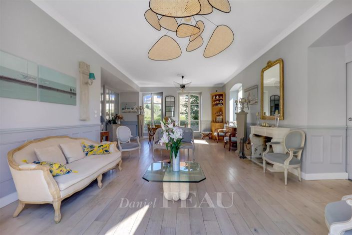 Image No.7-Maison de 6 chambres à vendre à Versailles