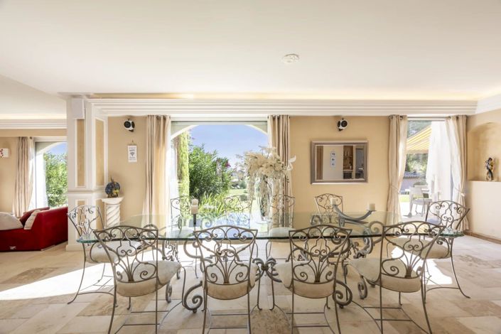 Image No.13-6 Bed House for sale