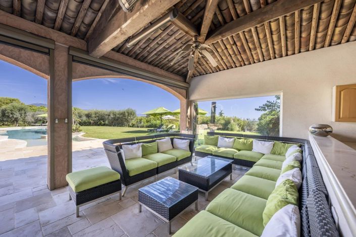 Image No.30-6 Bed House for sale