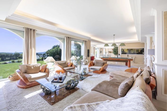 Image No.9-6 Bed House for sale