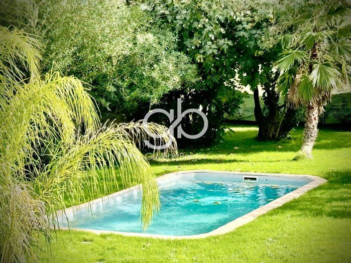 Image No.3-5 Bed House for sale