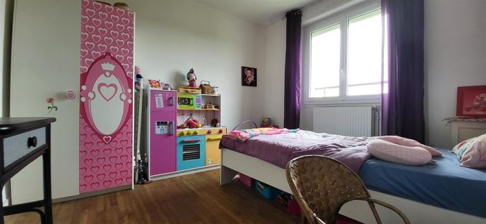 Image No.14-3 Bed House for sale