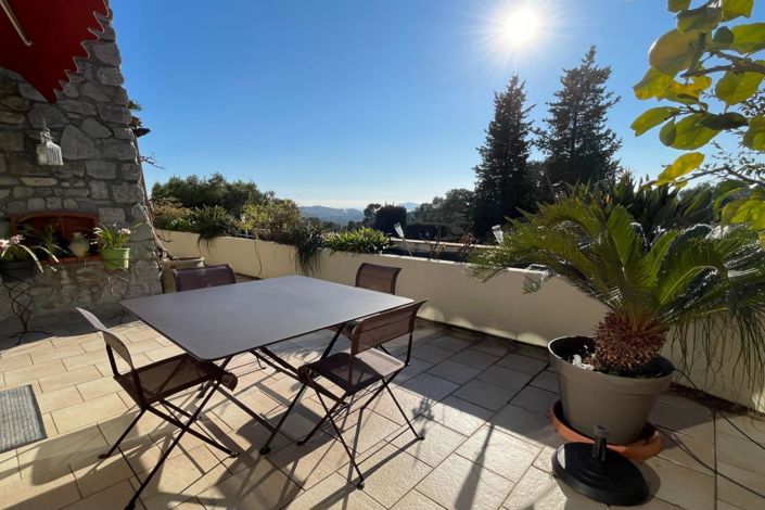 Image No.14-3 Bed Apartment for sale