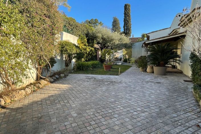 Image No.16-3 Bed Apartment for sale