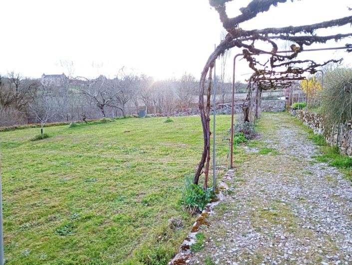 Image No.20-5 Bed House for sale