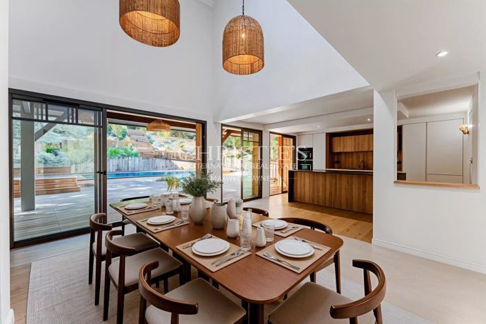 Image No.3-4 Bed House for sale