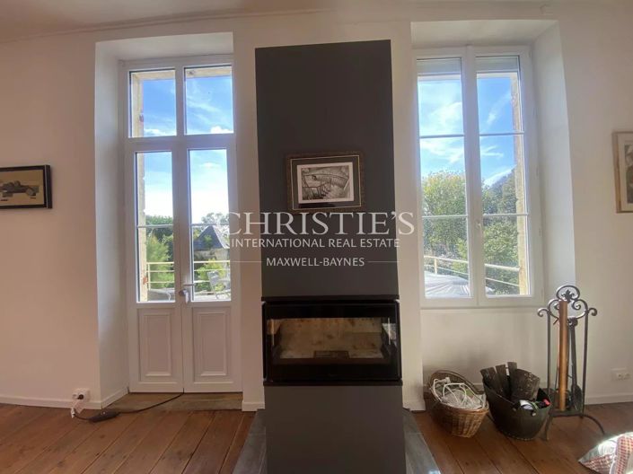 Image No.5-5 Bed House for sale