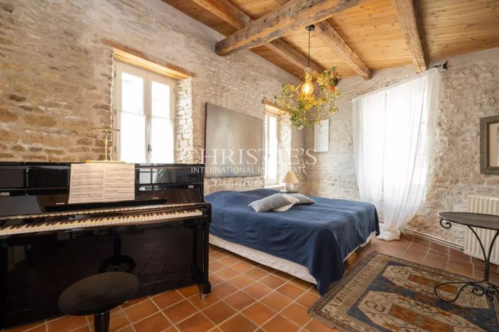 Image No.7-3 Bed House for sale