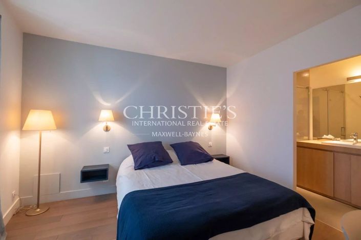 Image No.14-5 Bed House for sale