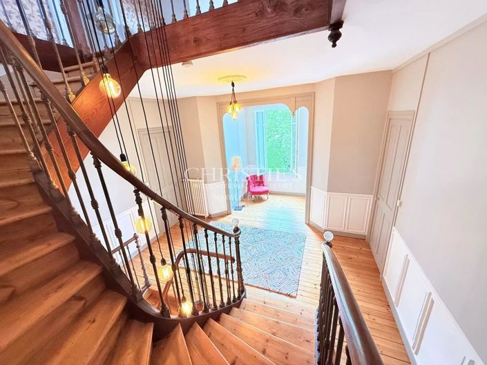 Image No.10-5 Bed House for sale