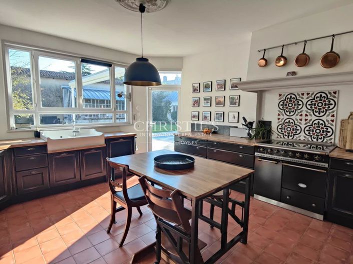 Image No.2-5 Bed House for sale