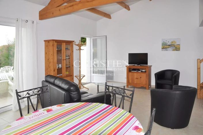 Image No.15-16 Bed House for sale