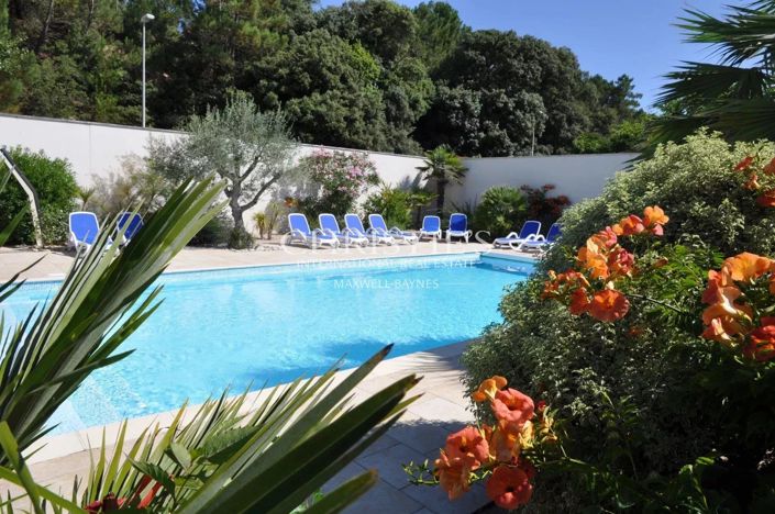 Image No.22-16 Bed House for sale