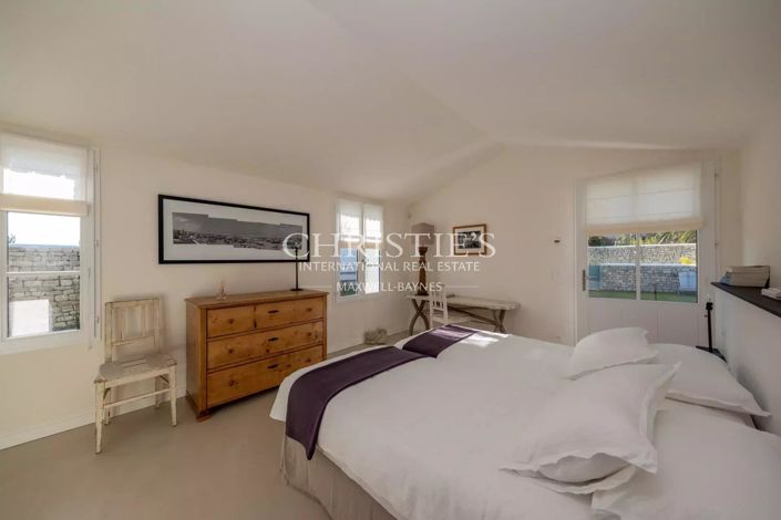 Image No.13-5 Bed House for sale