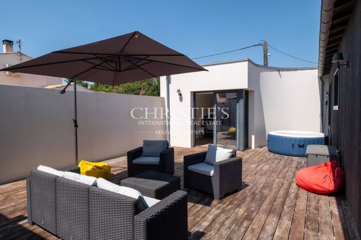 Image No.10-4 Bed House for sale