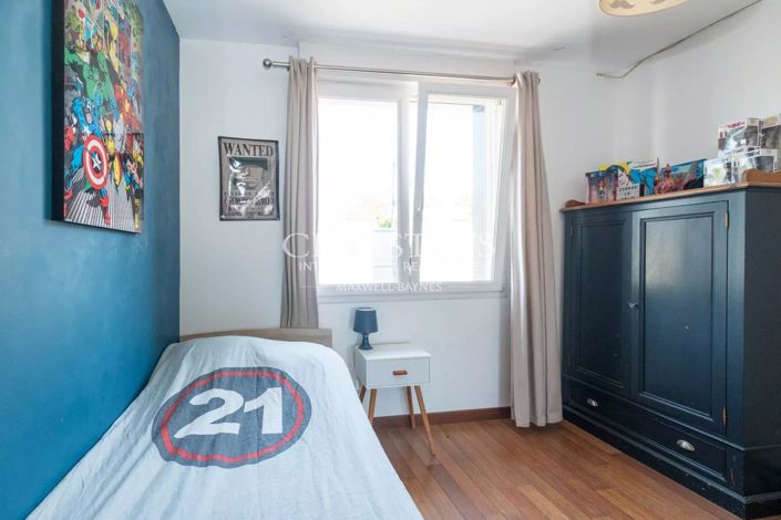 Image No.21-4 Bed House for sale