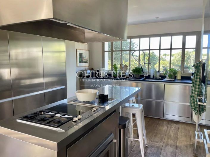 Image No.19-5 Bed House for sale