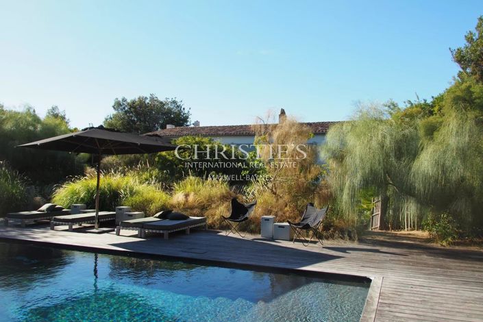 Image No.7-5 Bed House for sale