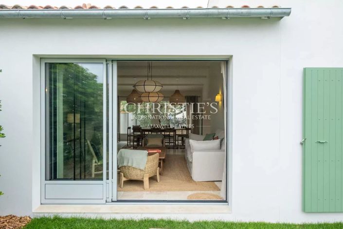 Image No.14-5 Bed House for sale