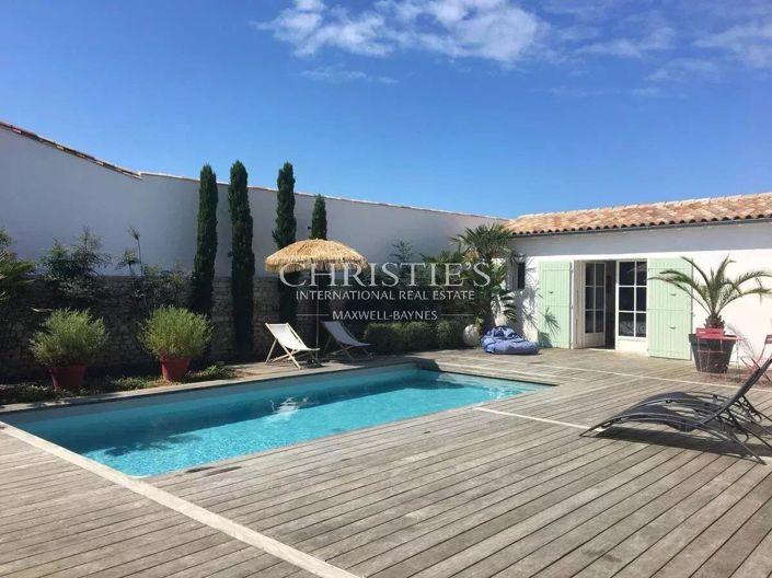 Image No.14-5 Bed House for sale