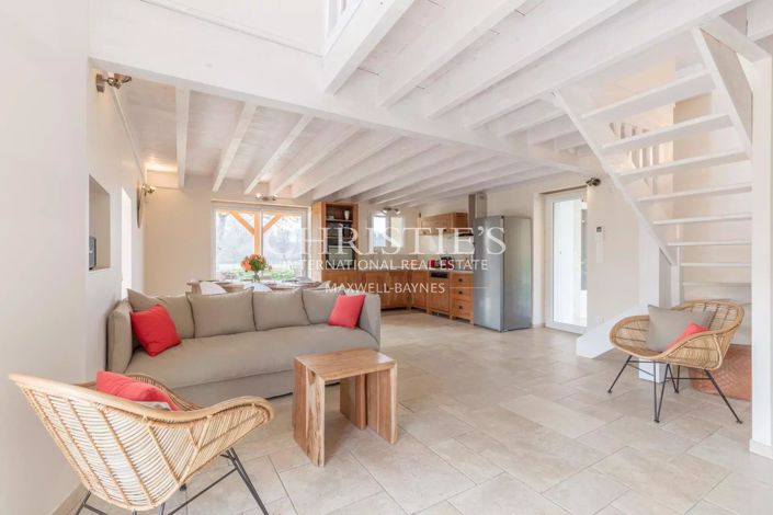 Image No.7-4 Bed House for sale