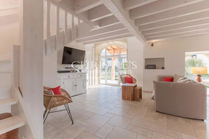 Image No.9-4 Bed House for sale