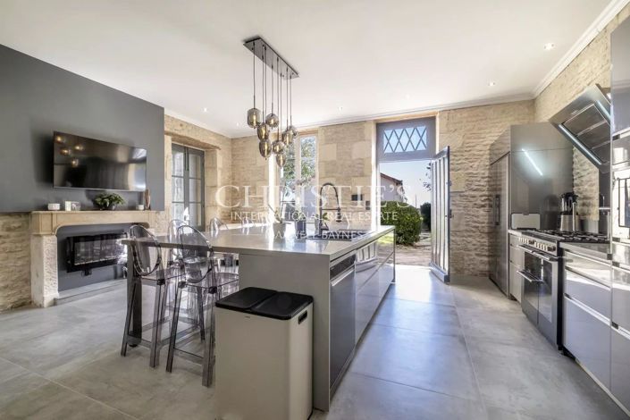 Image No.14-Maison de 6 chambres à vendre à Saint-Jean-d'Angély