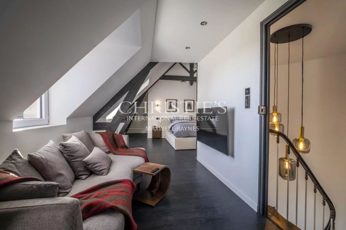 Image No.24-6 Bed House for sale