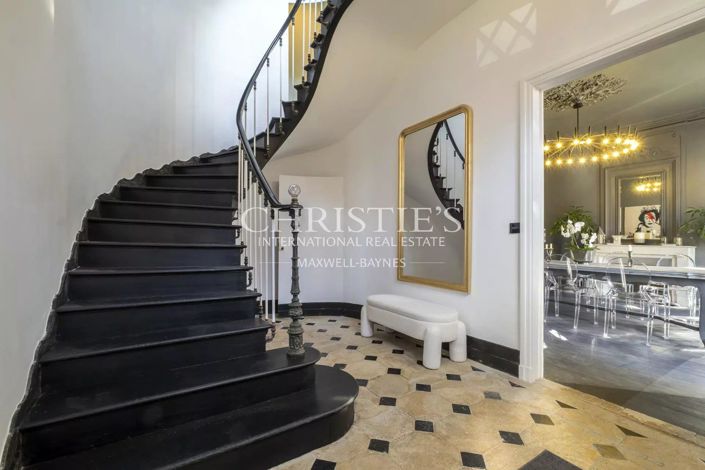 Image No.7-6 Bed House for sale