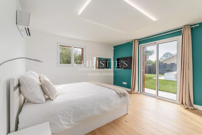 Image No.15-5 Bed House for sale