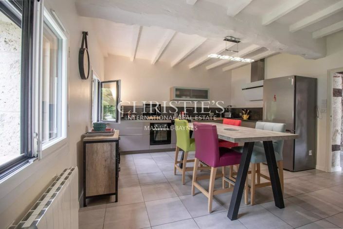 Image No.12-3 Bed House for sale