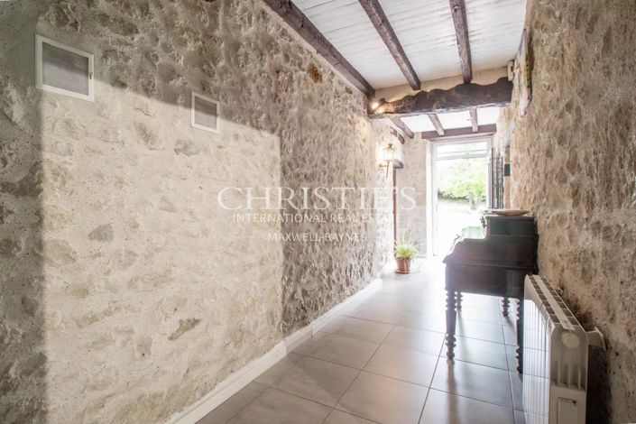 Image No.17-3 Bed House for sale