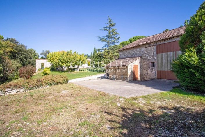 Image No.18-3 Bed House for sale