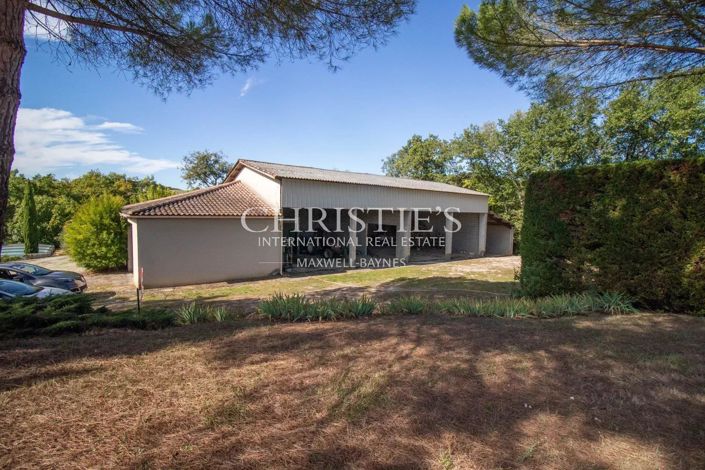 Image No.21-3 Bed House for sale