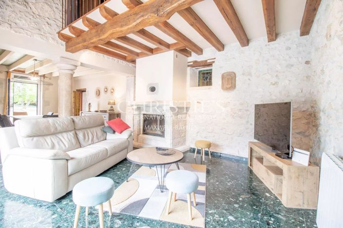 Image No.9-3 Bed House for sale