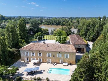 5 Bed House for sale