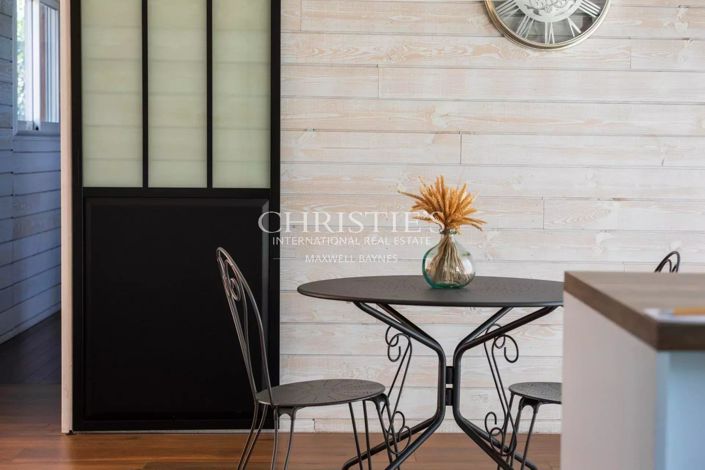 Image No.10-5 Bed House for sale