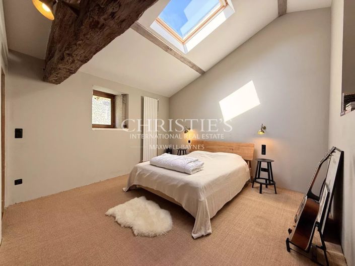 Image No.19-3 Bed House for sale