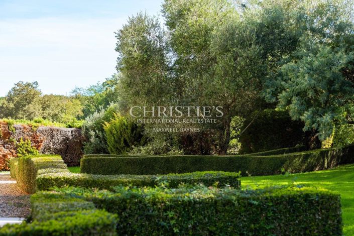 Image No.30-5 Bed House for sale