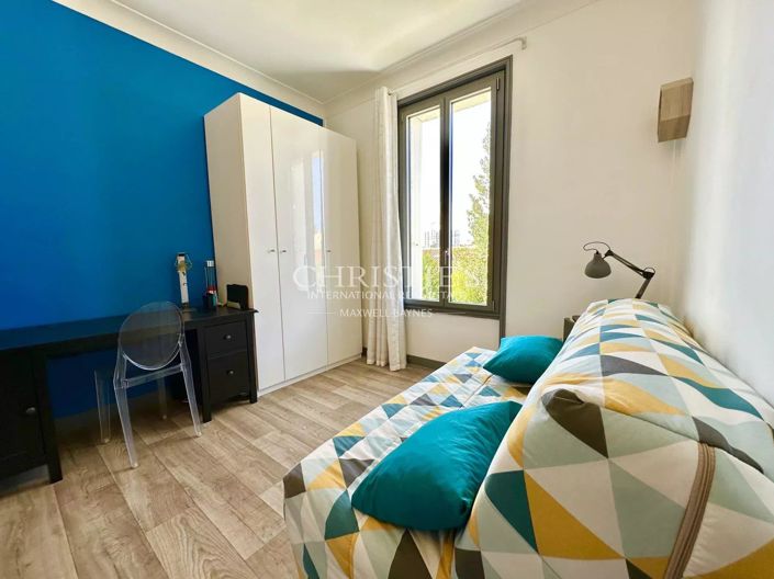 Image No.7-3 Bed House for sale