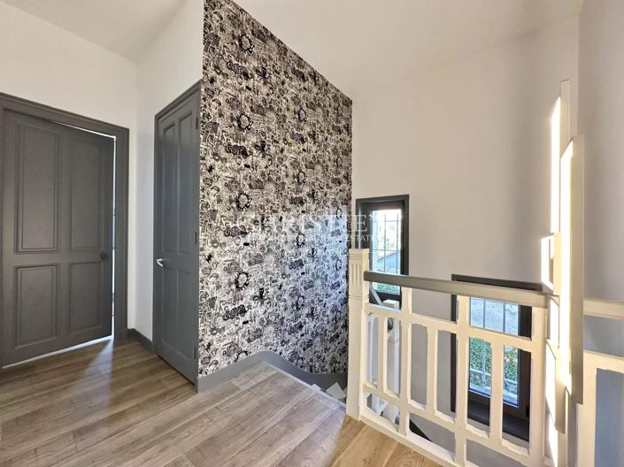 Image No.9-3 Bed House for sale