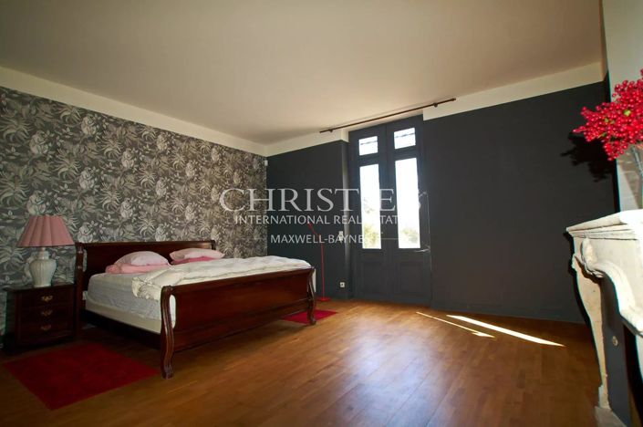 Image No.16-House for sale