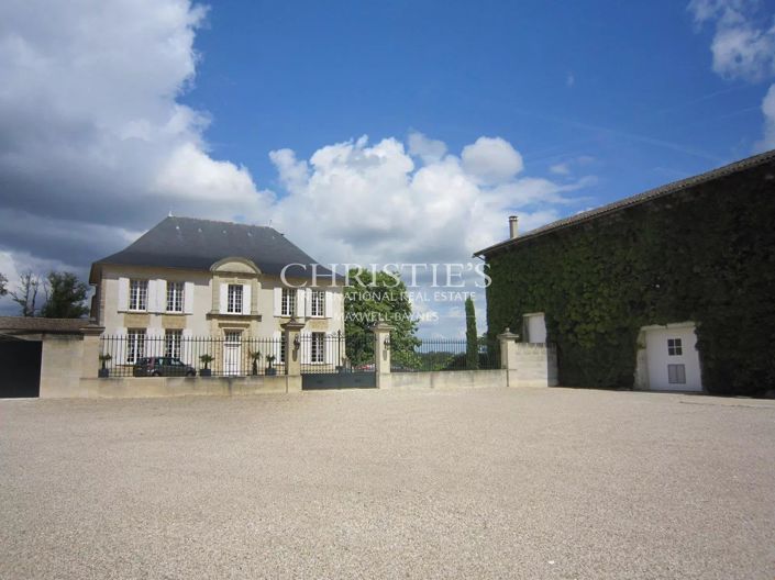 Image No.13-6 Bed House for sale