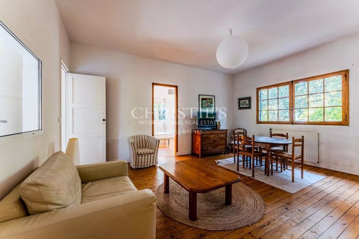 Image No.4-House for sale