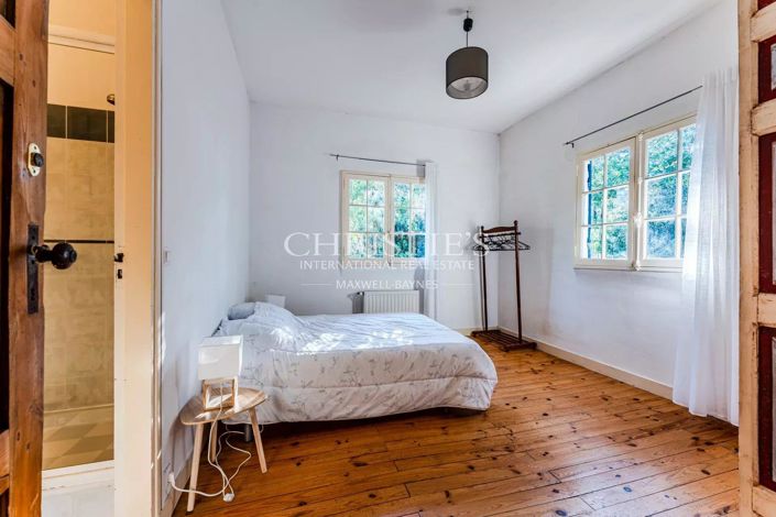 Image No.7-House for sale