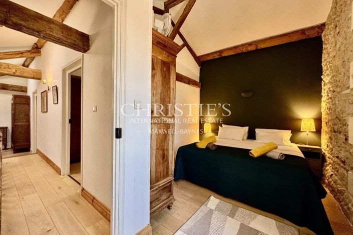 Image No.27-12 Bed House for sale