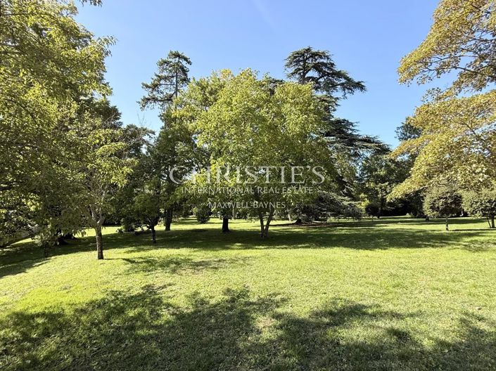 Image No.3-6 Bed House for sale