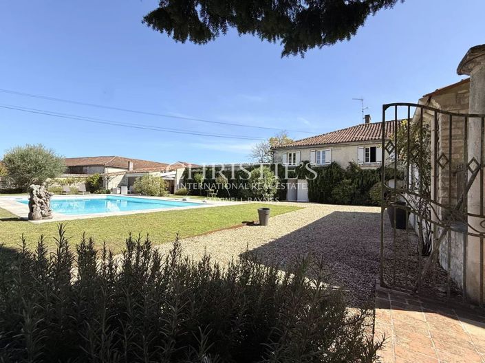 Image No.6-6 Bed House for sale